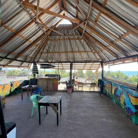 Pipeline Hostel ปูแอร์โตเอสกอนดิโด ภายนอก รูปภาพ