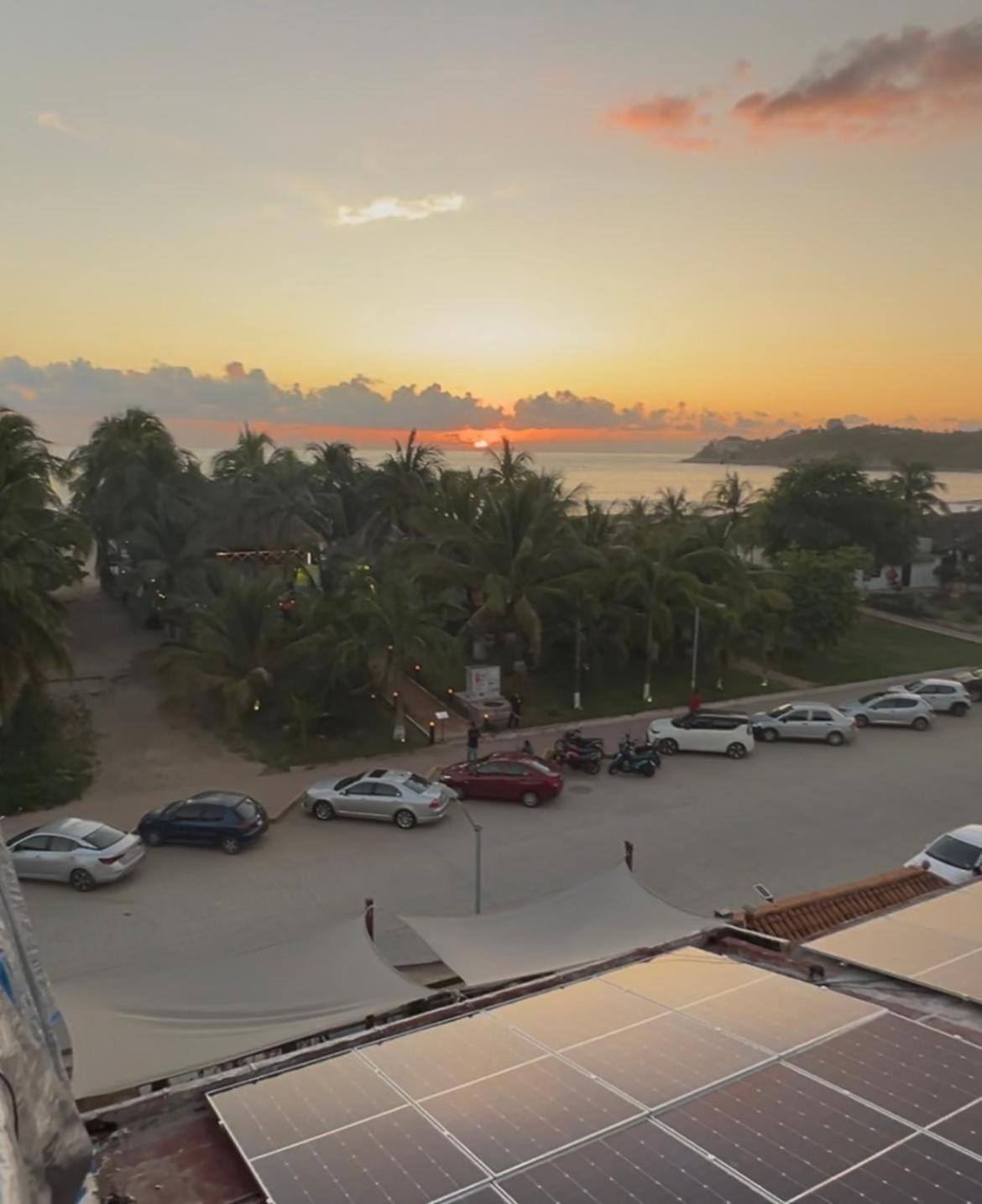 Pipeline Hostel ปูแอร์โตเอสกอนดิโด ภายนอก รูปภาพ