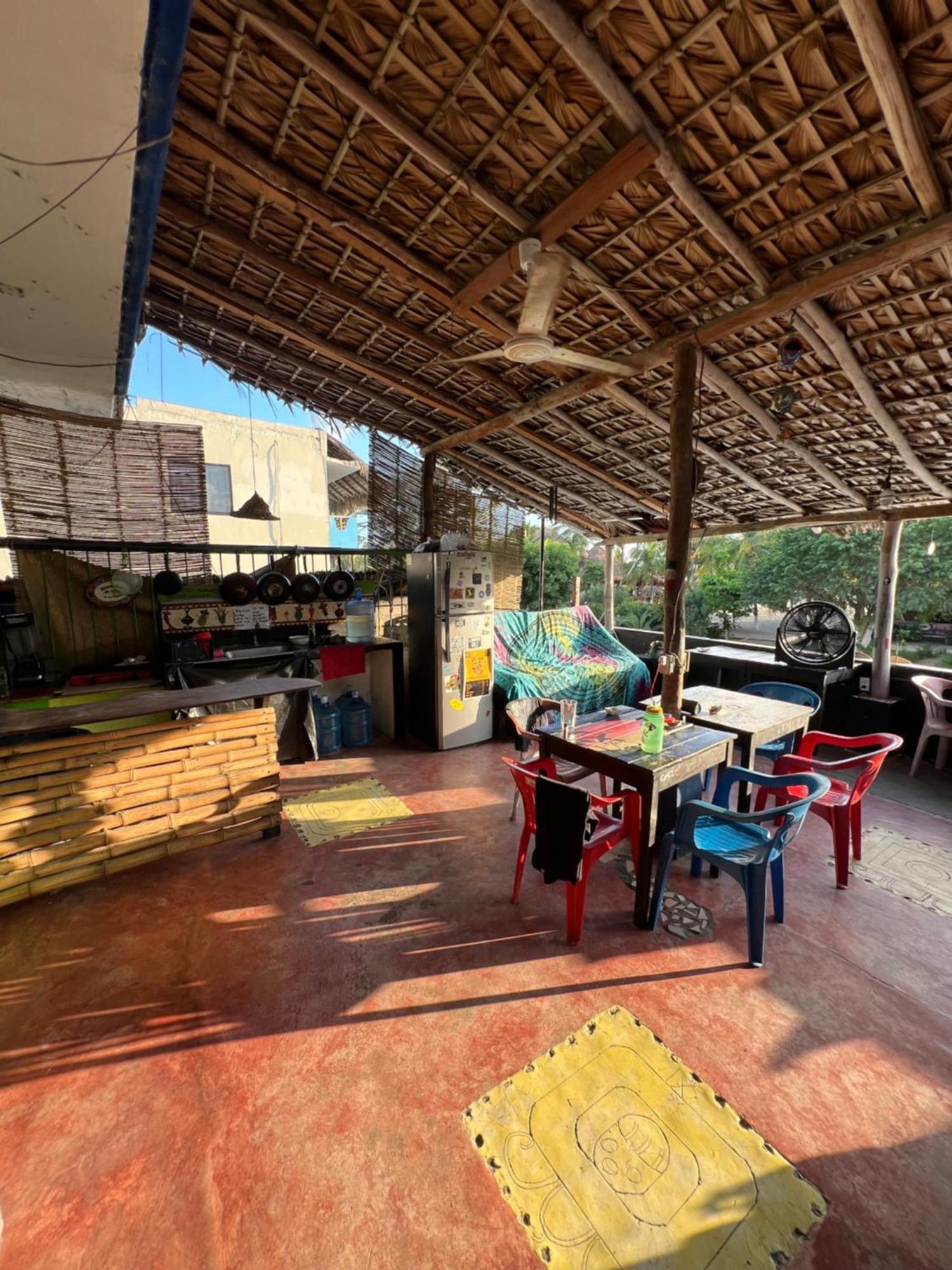 Pipeline Hostel ปูแอร์โตเอสกอนดิโด ภายนอก รูปภาพ
